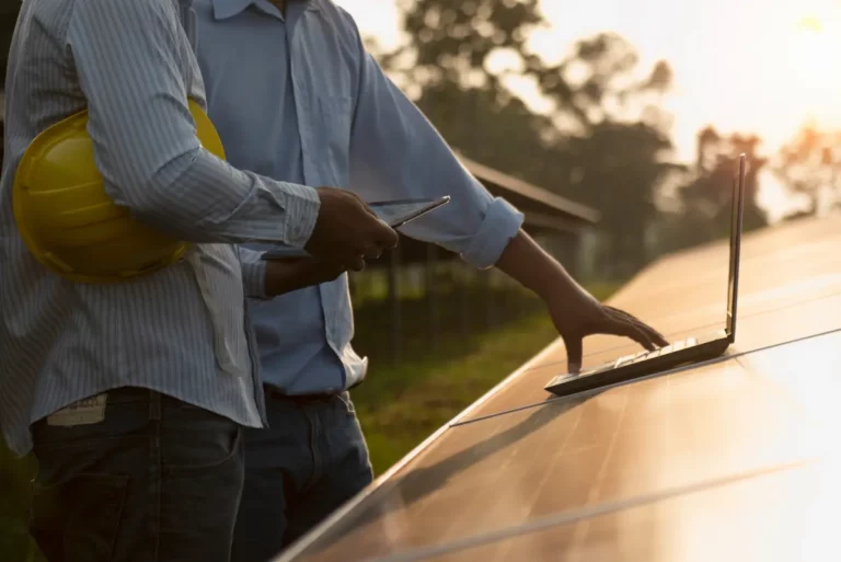 experts panneaux solaires